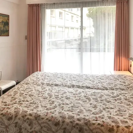 Apartment De 2 A Paris A 100 M De La Avec Vue Sur La Terrasse Amenagee Et Wifi